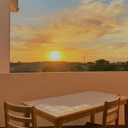 Superb In Baleal W/ Patio, Parking & 5 Brs Villa Peniche