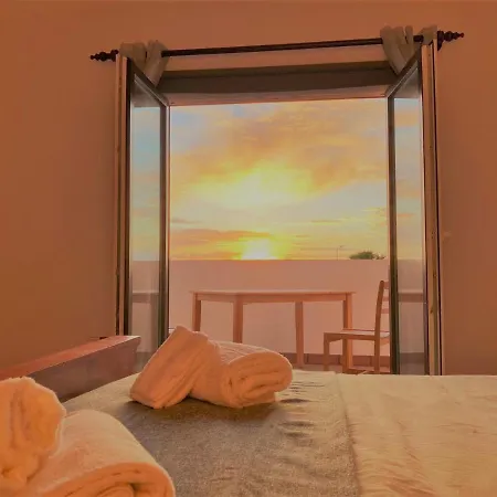 Superb In Baleal W/ Patio, Parking & 5 Brs Villa Peniche